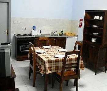 Burlington Apartments St. Julian's 3*,