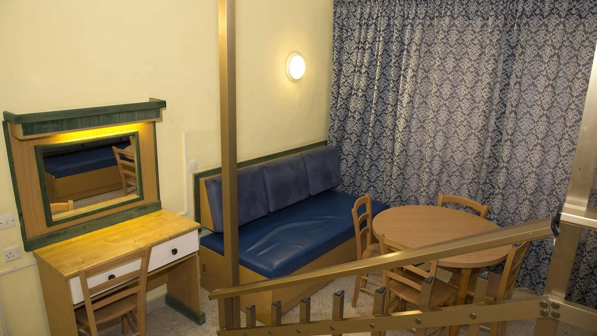 Hotel apartamentowy Burlington Apartments St. Julian's